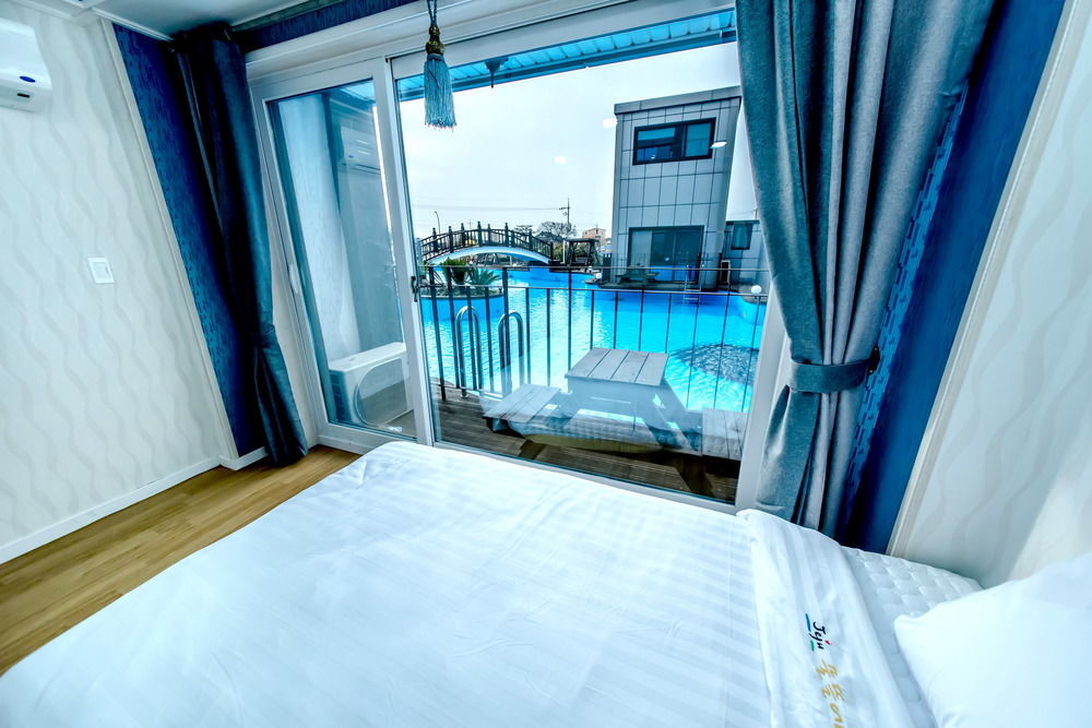 Water Garden Resort Čedžu Exteriér fotografie