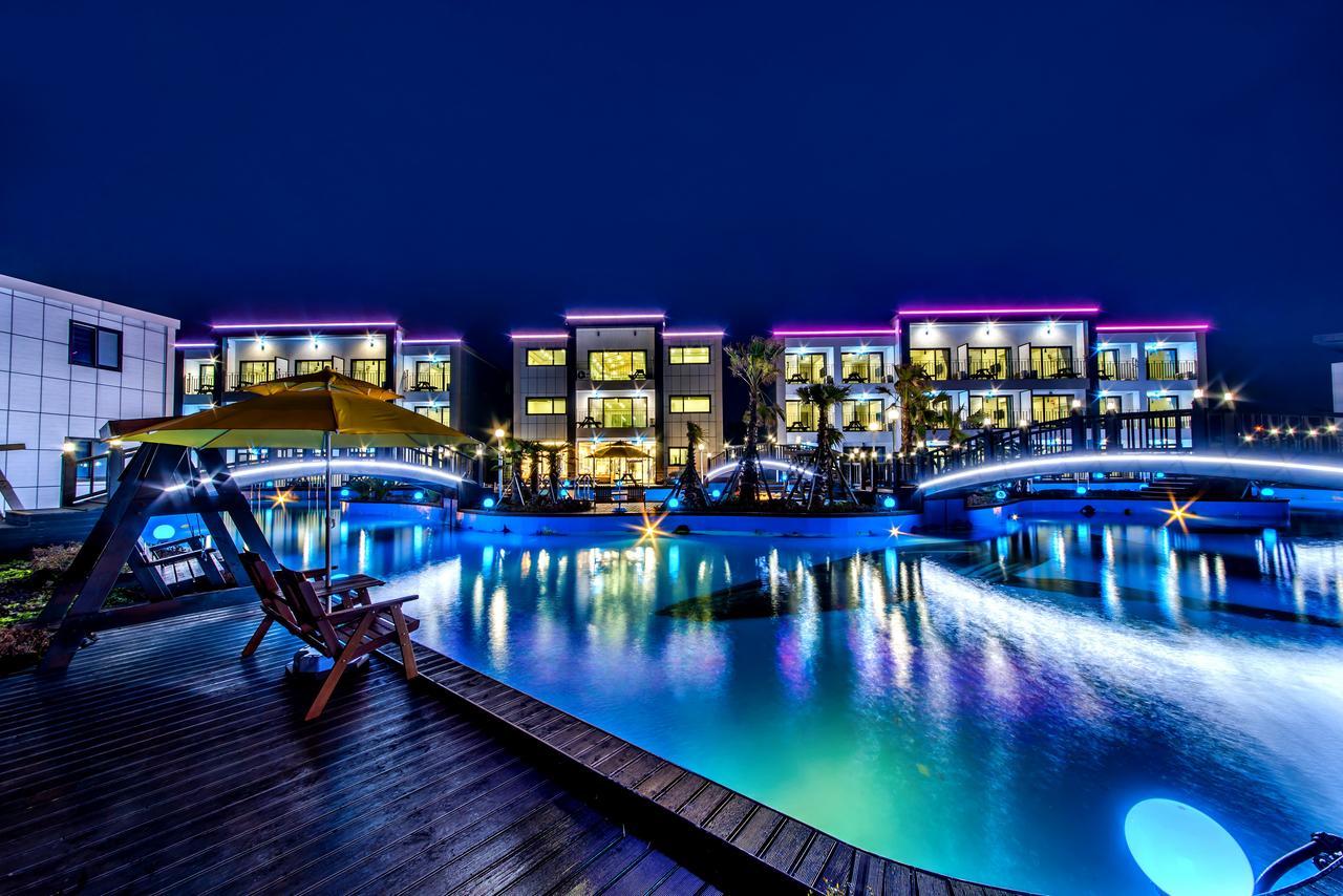 Water Garden Resort Čedžu Exteriér fotografie